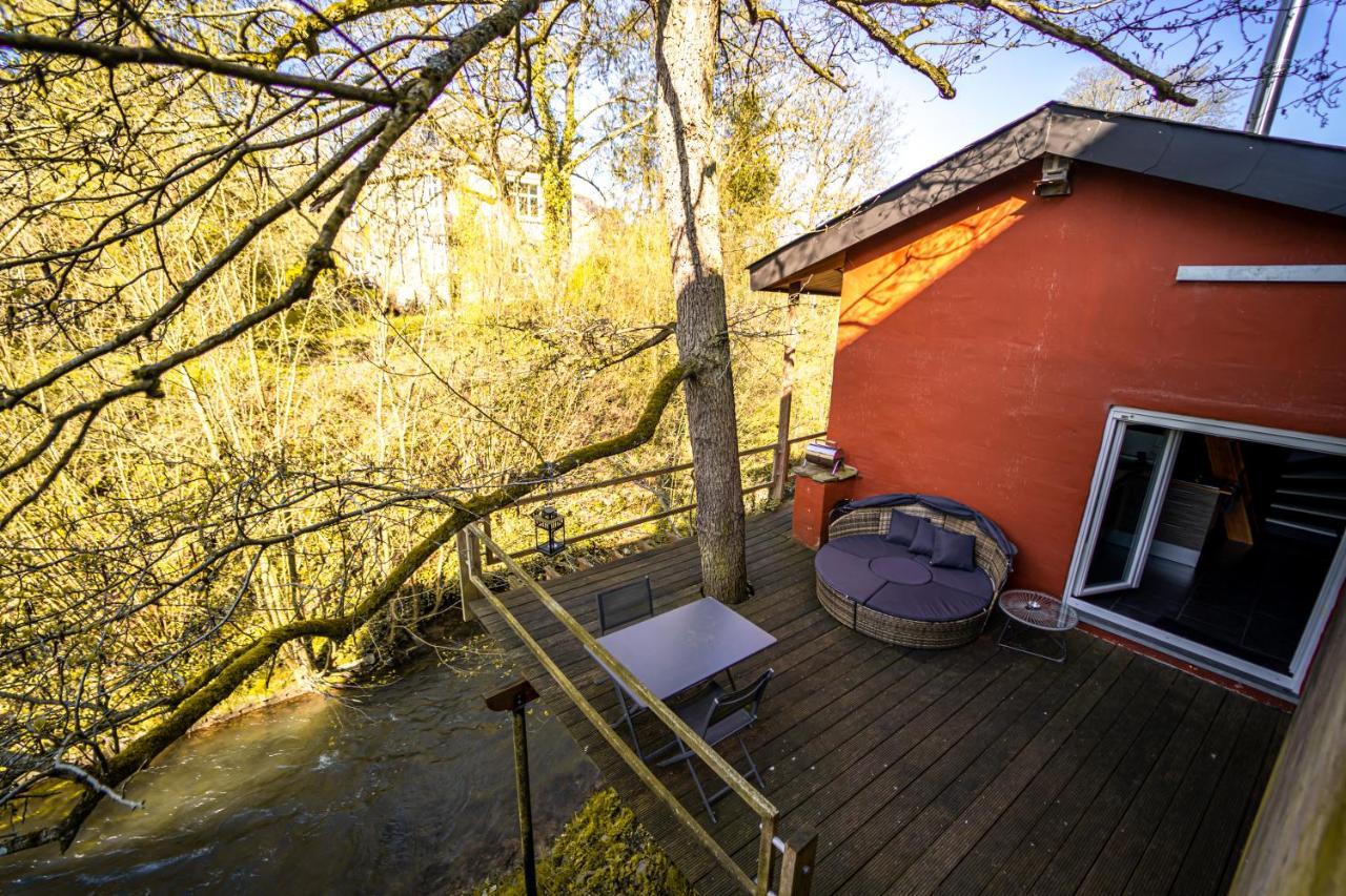 Le Lov'T - Suite Avec Jacuzzi Spontin Exteriör bild